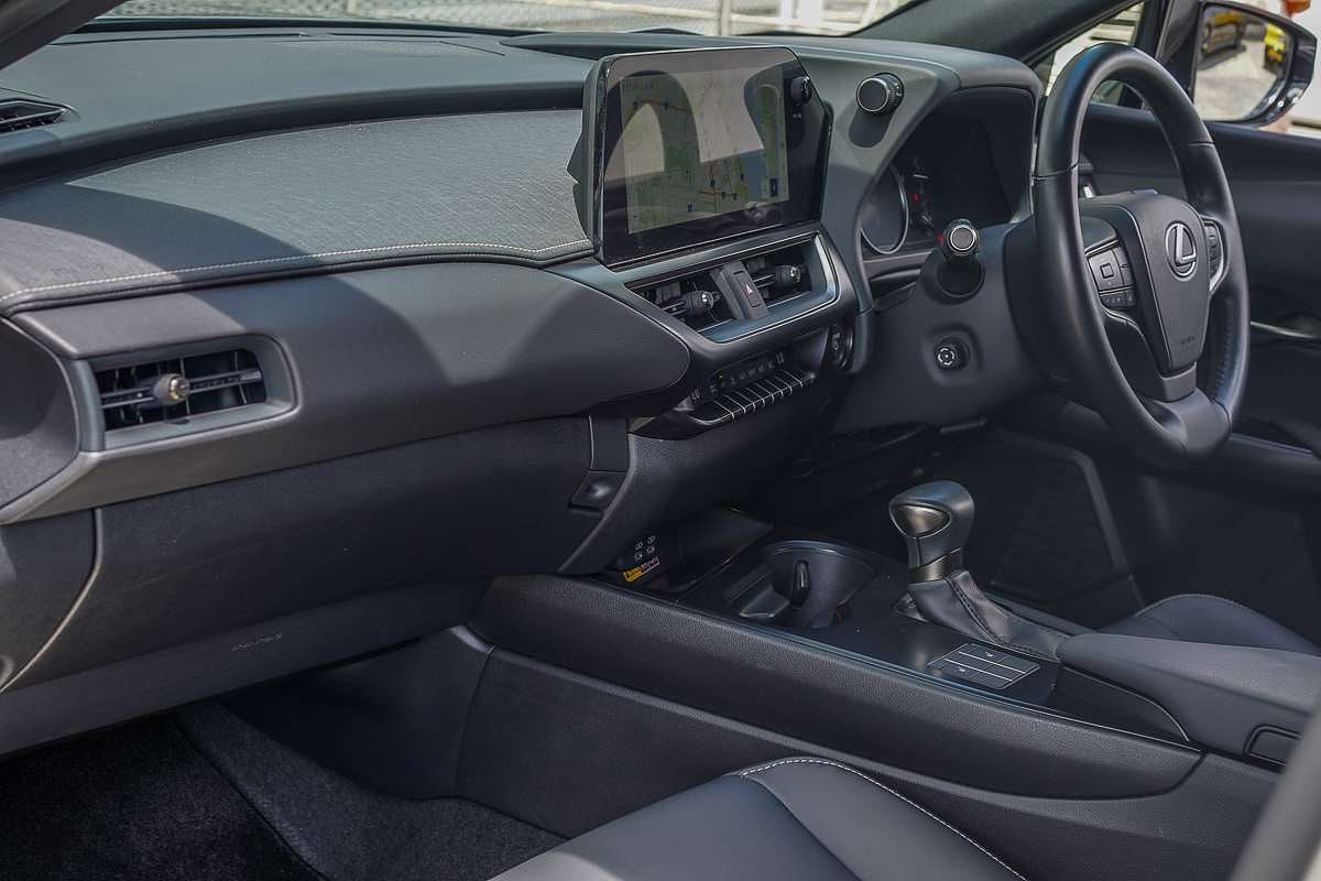 2023 Lexus UX UX250h Luxury MZAH10R