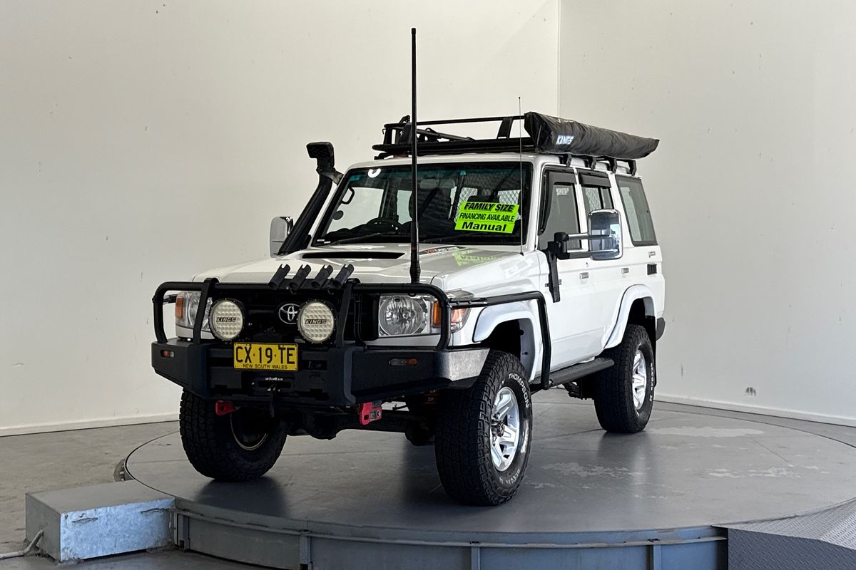 2011 Toyota Landcruiser Workmate VDJ76R
