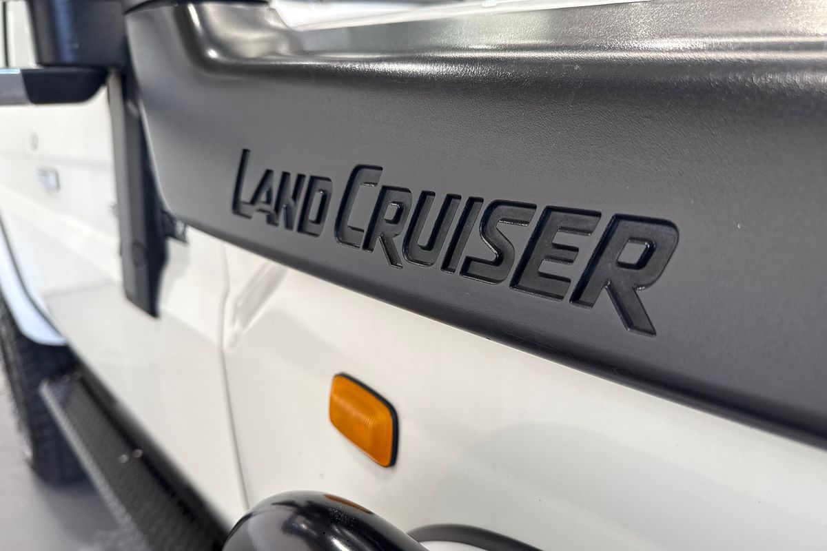 2011 Toyota Landcruiser Workmate VDJ76R