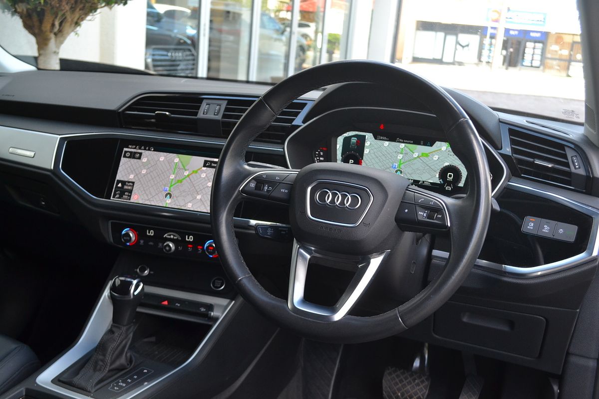 2023 Audi Q3 35 TFSI F3