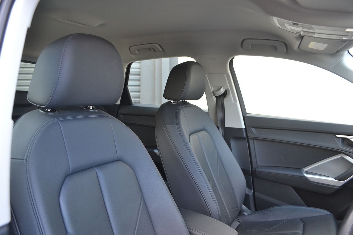 2023 Audi Q3 35 TFSI F3