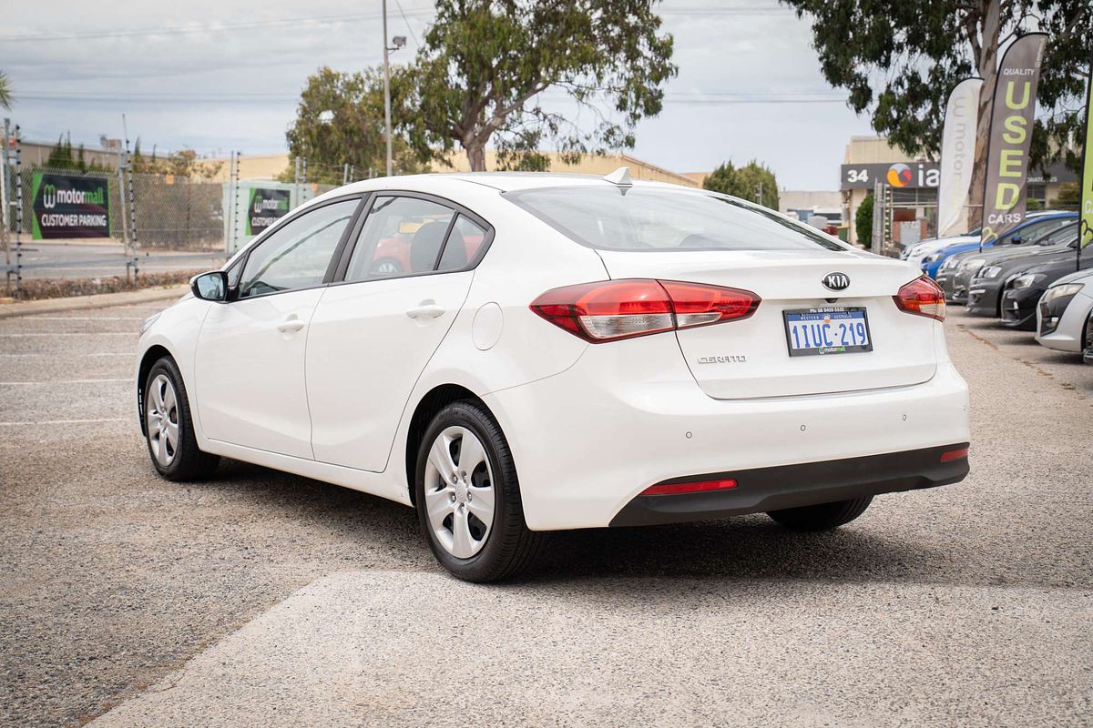 2017 Kia Cerato S YD