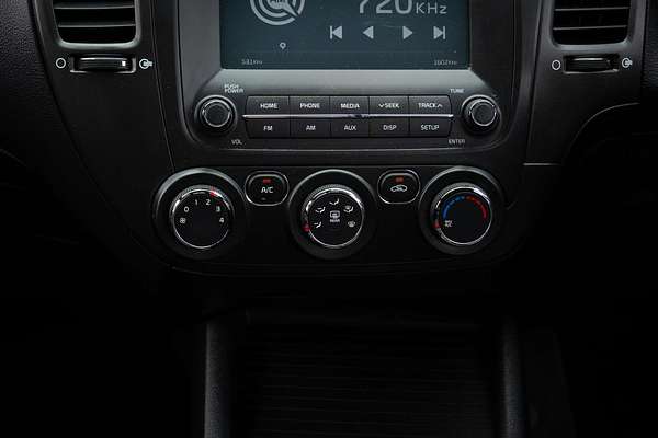 2017 Kia Cerato S YD