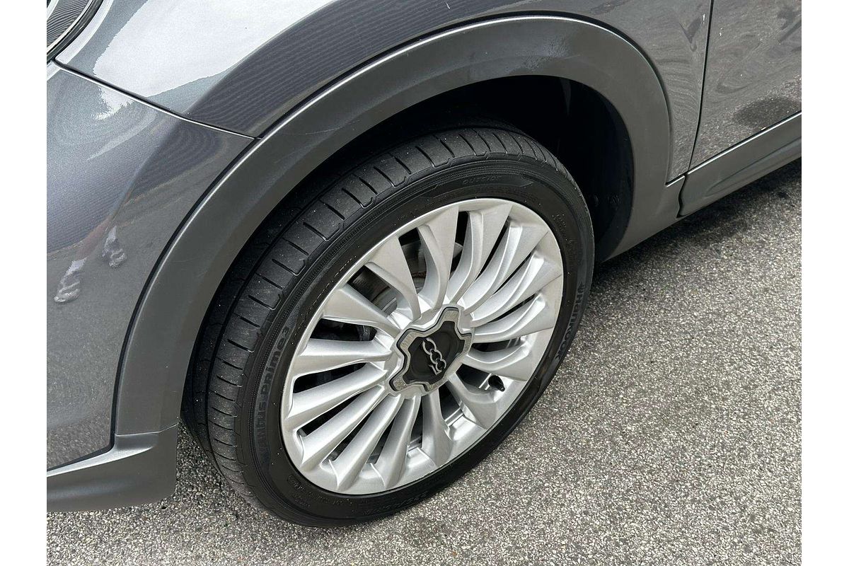 2017 Fiat 500X Lounge 334