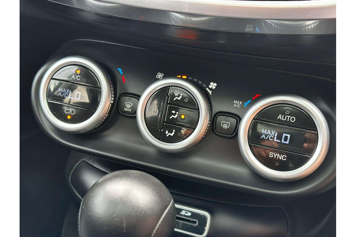 2017 Fiat 500X Lounge 334