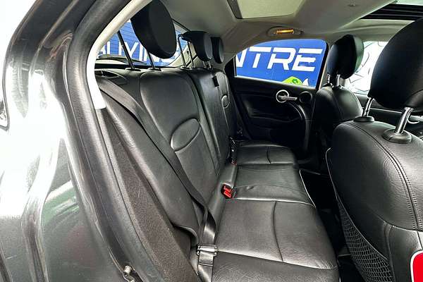 2017 Fiat 500X Lounge 334