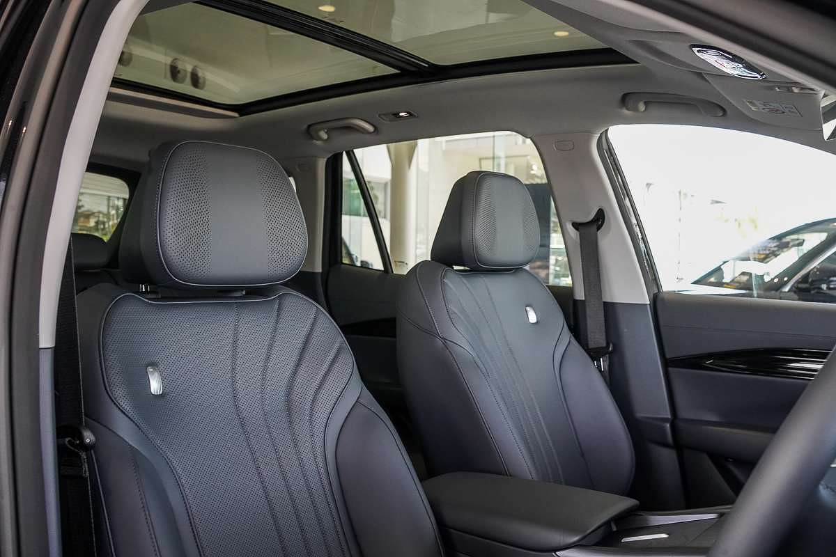 2025 Geely EX5 Inspire E245