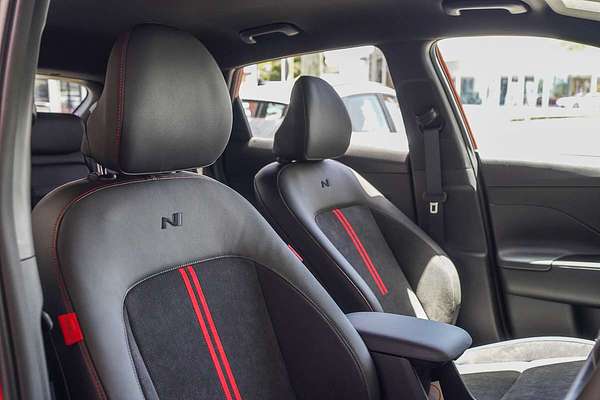 2025 Hyundai Kona Elite N Line SX2.V3