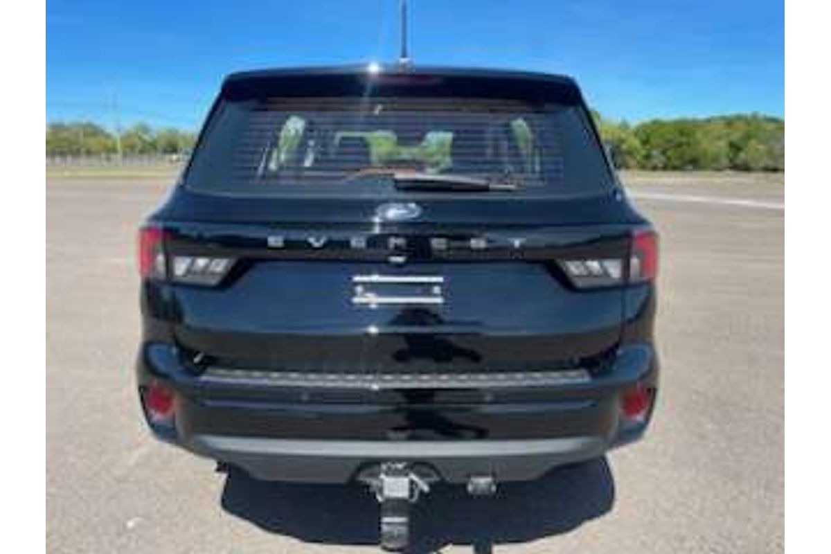 2025 Ford Everest Ambiente 2.0L