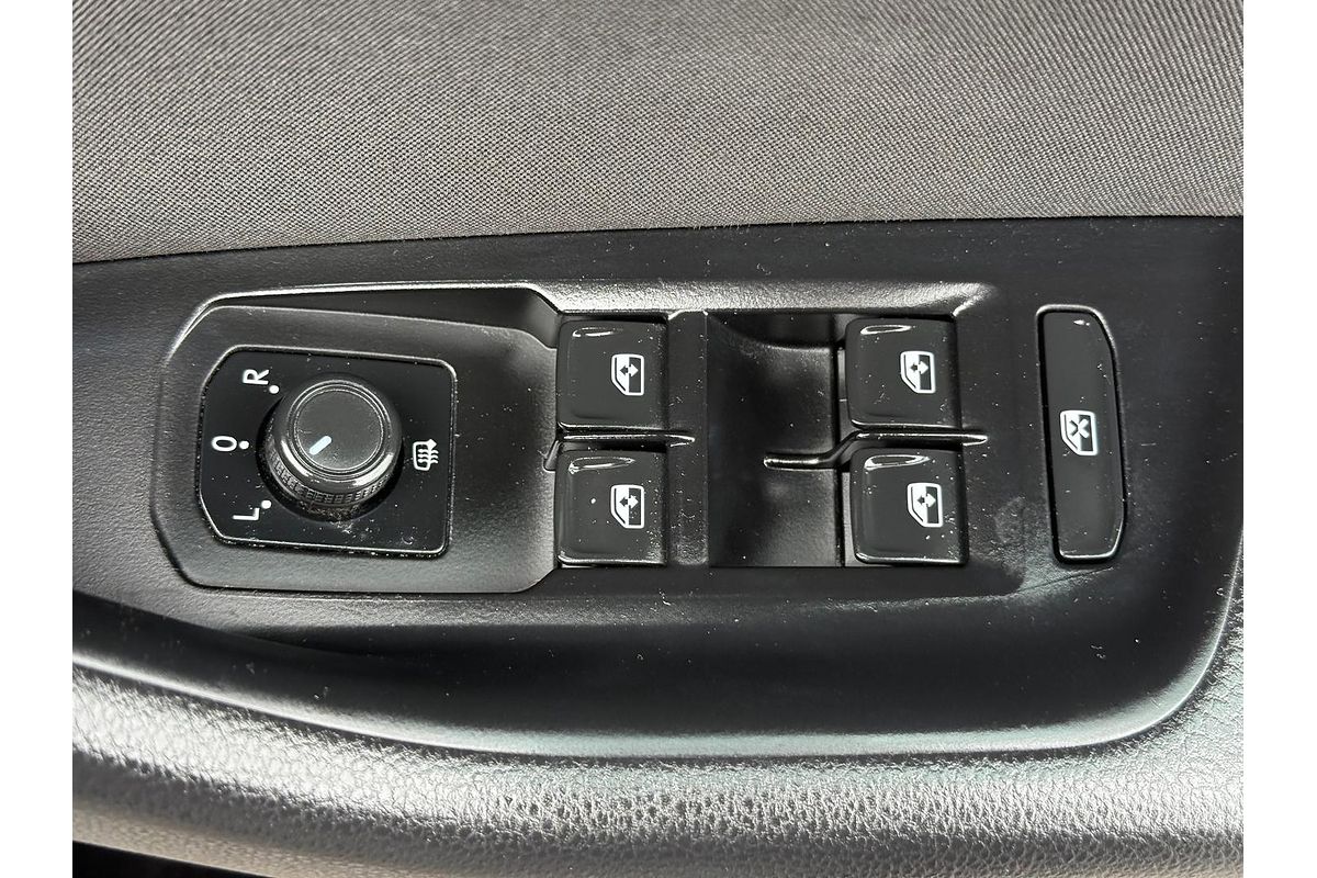 2021 Volkswagen Passat 140TSI Business B8