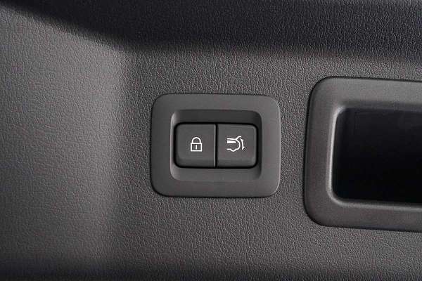 2025 Mazda CX-90 G50e Azami KK