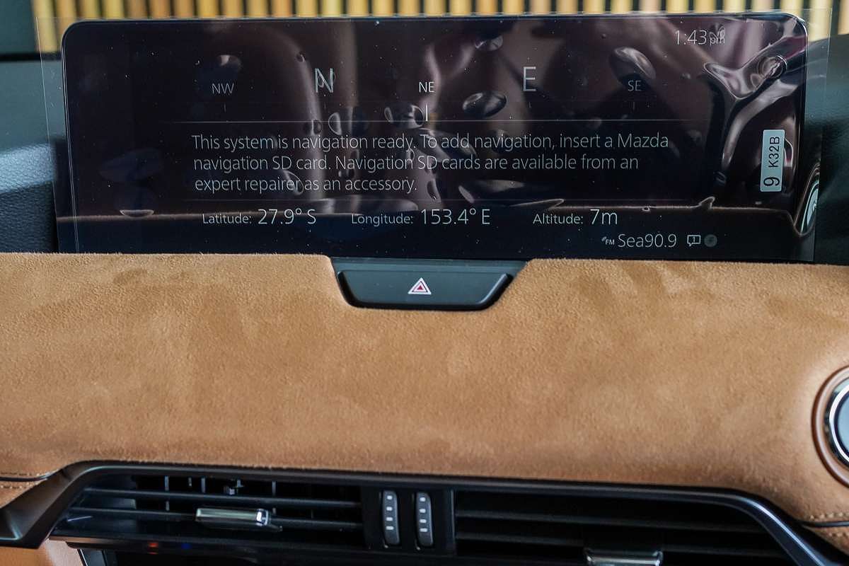2025 Mazda CX-90 G50e Azami KK