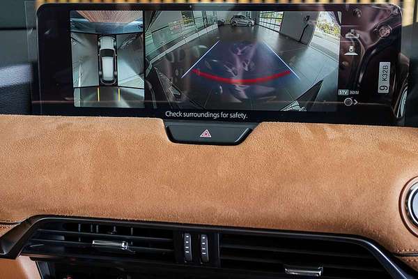 2025 Mazda CX-90 G50e Azami KK