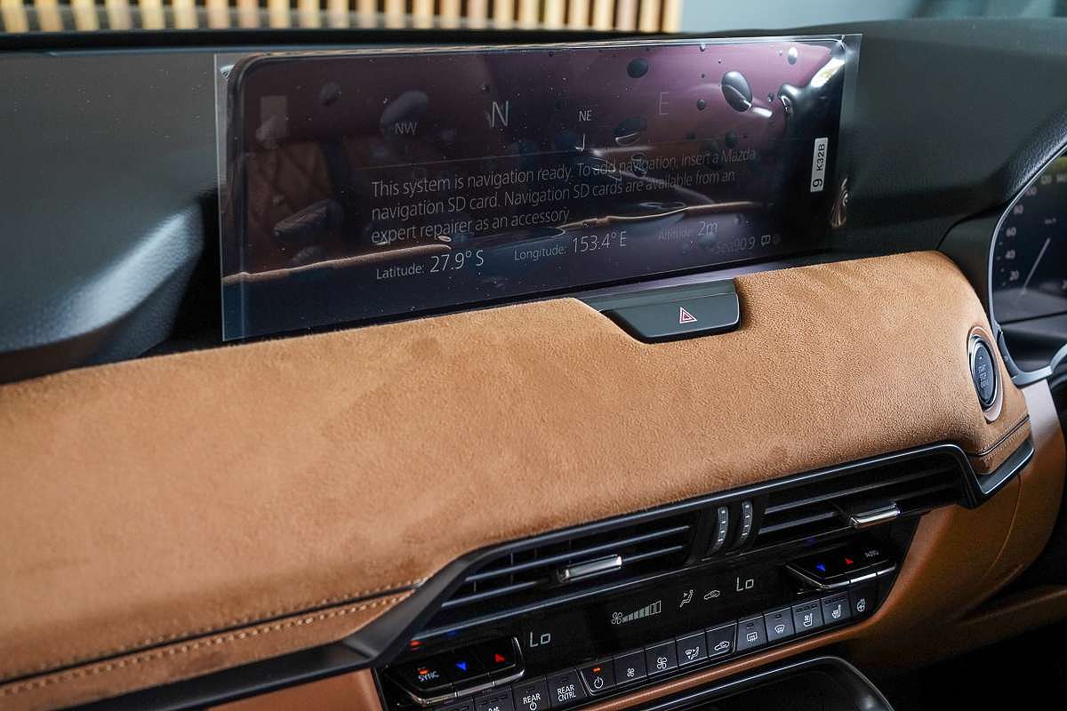 2025 Mazda CX-90 G50e Azami KK