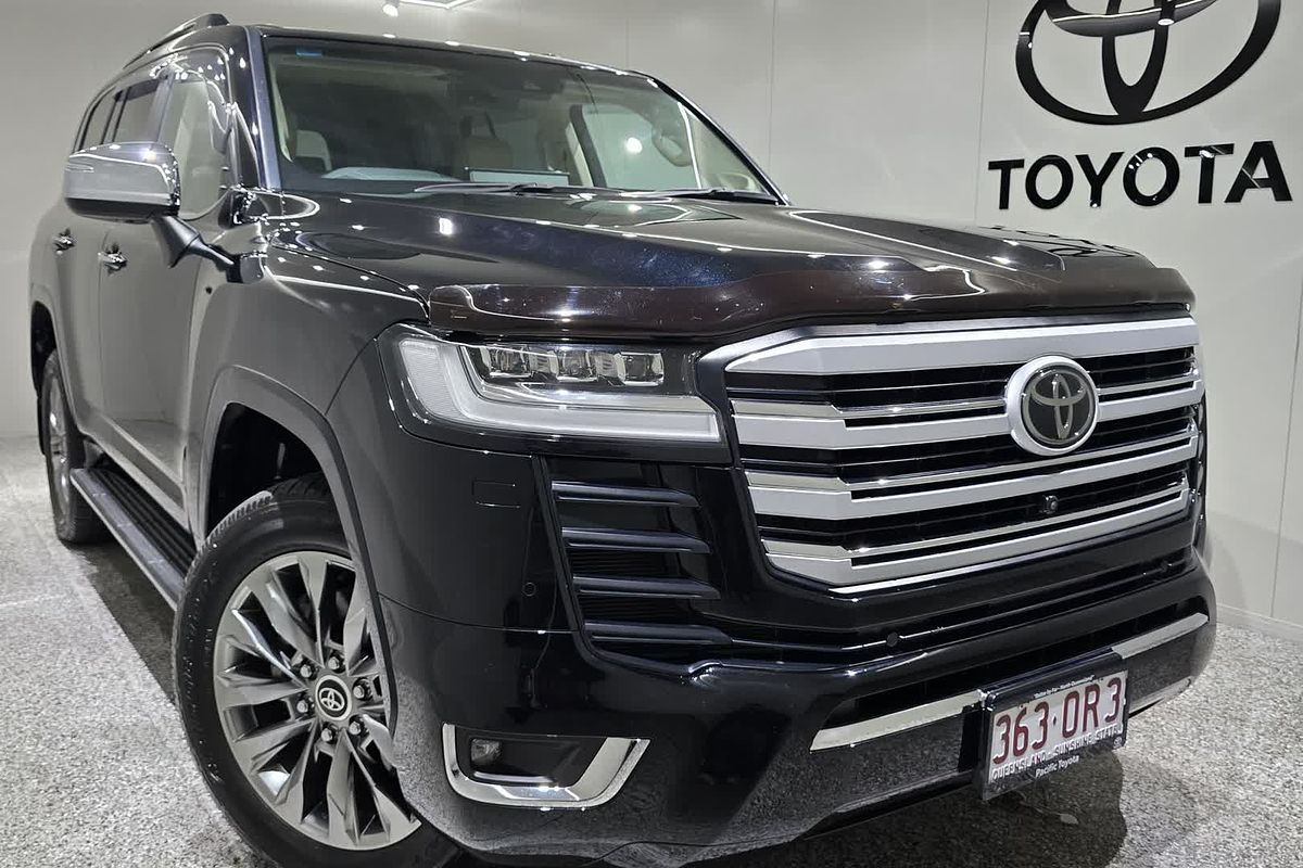 2024 Toyota Landcruiser Sahara ZX FJA300R