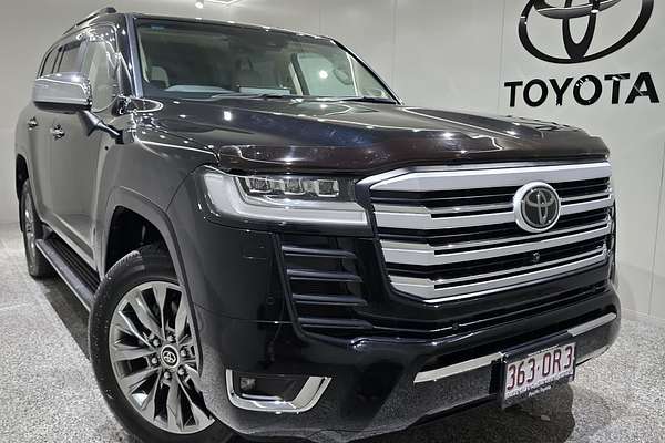 2024 Toyota Landcruiser Sahara ZX FJA300R