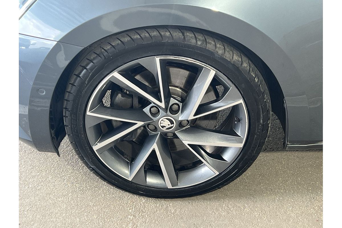 2017 SKODA Superb 206TSI SportLine NP