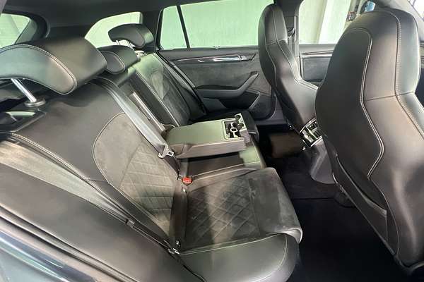 2017 SKODA Superb 206TSI SportLine NP