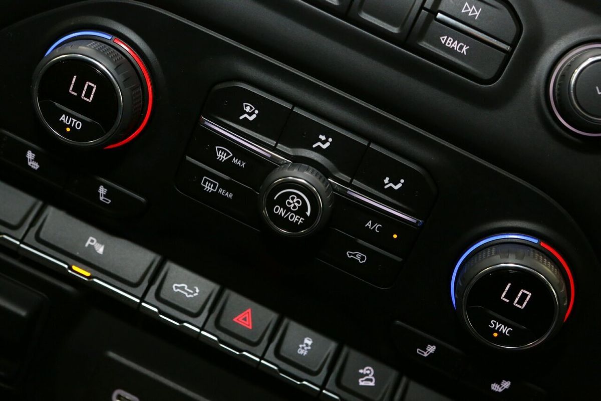 2022 Chevrolet Silverado 1500 LT Trail Boss T1 4X4