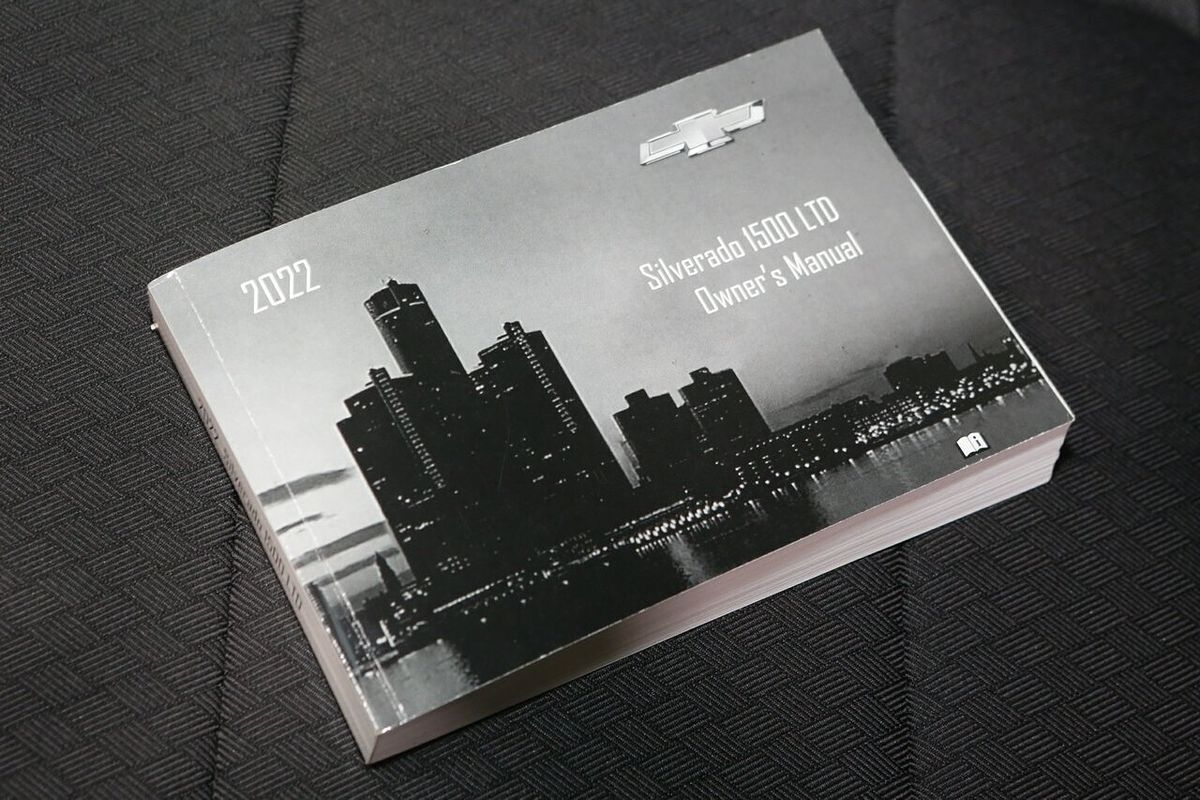 2022 Chevrolet Silverado 1500 LT Trail Boss T1 4X4