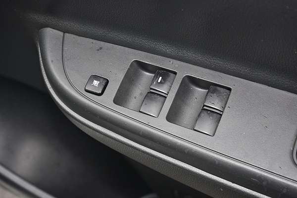 2021 Mitsubishi Triton GLX MR Rear Wheel Drive