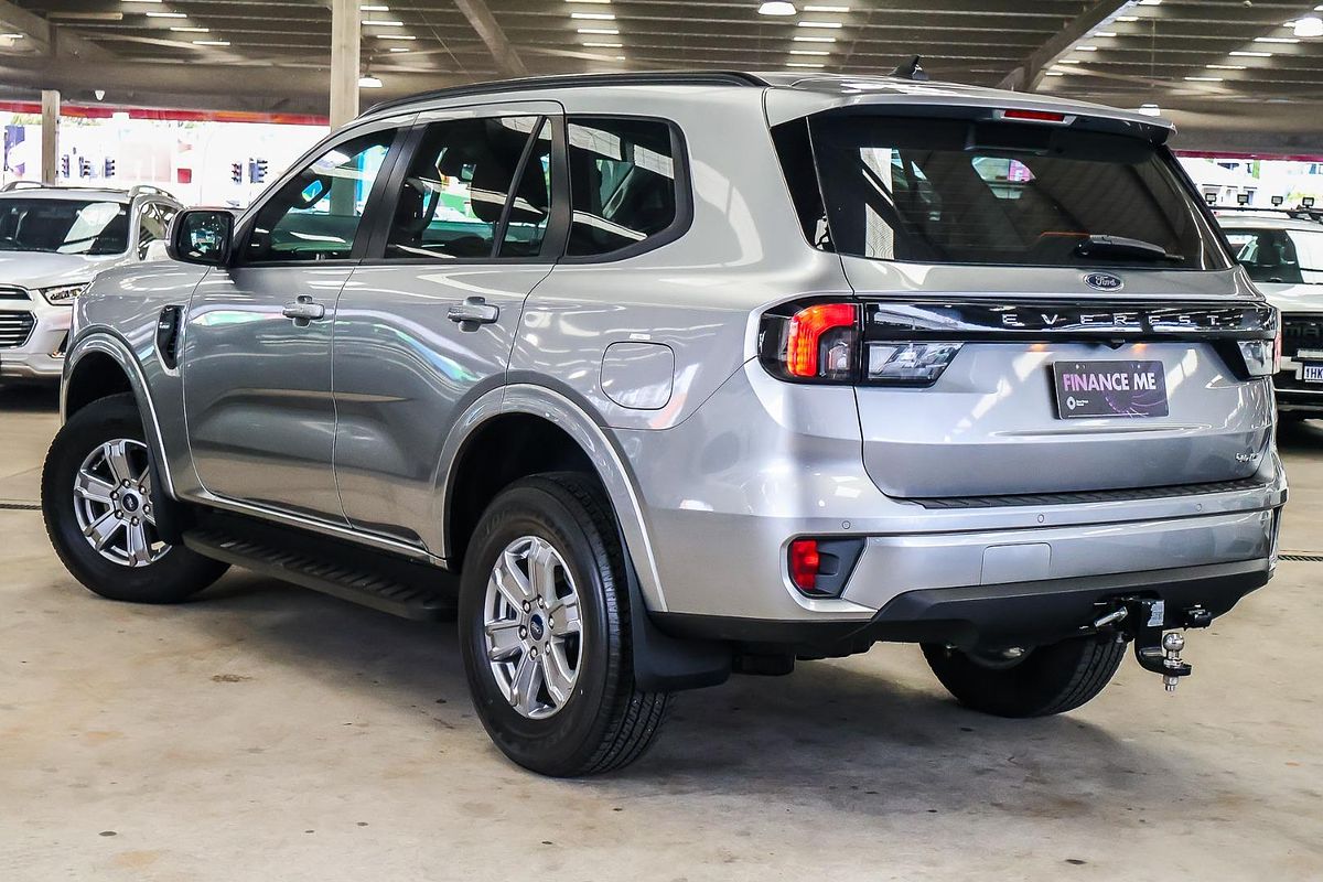 2023 Ford Everest Ambiente 2.0L