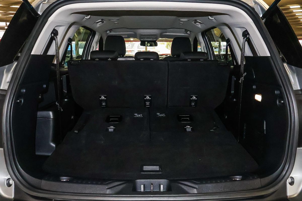 2023 Ford Everest Ambiente 2.0L