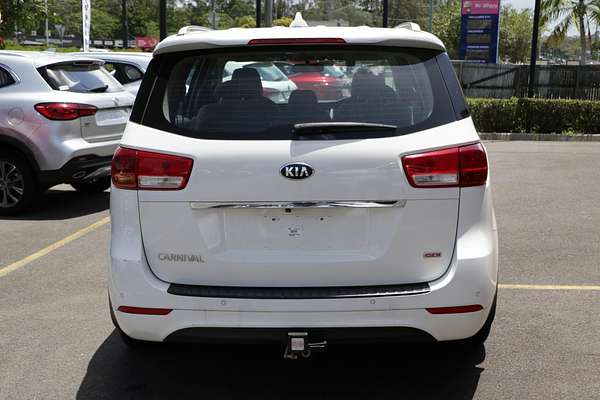 2015 Kia Carnival S YP