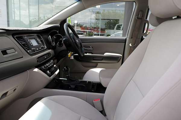 2015 Kia Carnival S YP