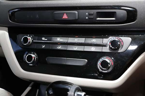 2015 Kia Carnival S YP