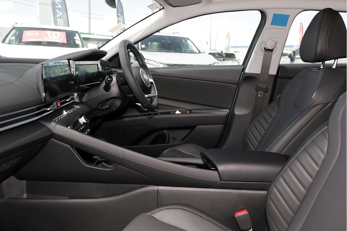 2025 Hyundai i30 Premium CN7.V2