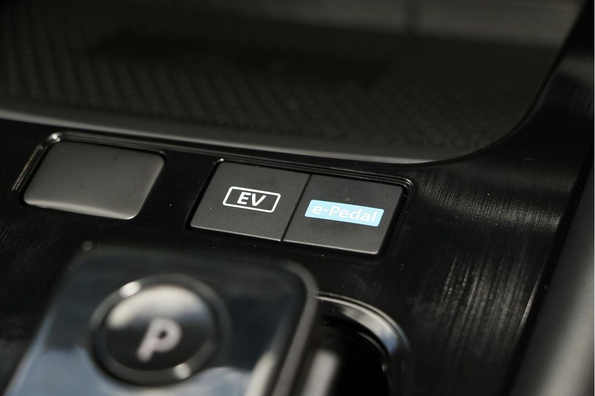 2024 Nissan X-TRAIL Ti e-POWER T33