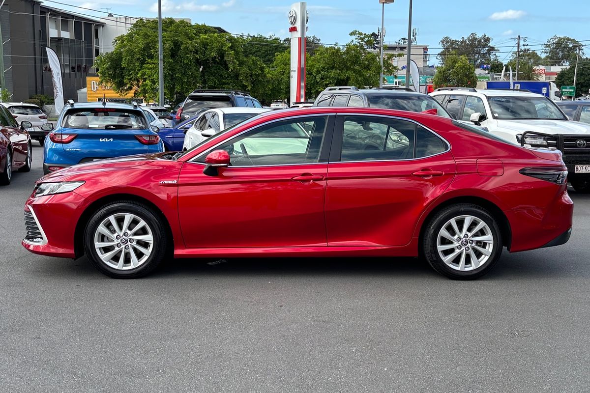 2024 Toyota Camry Ascent AXVH70R