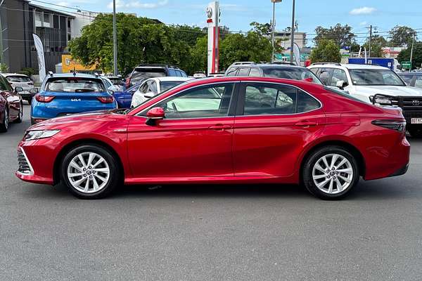 2024 Toyota Camry Ascent AXVH70R