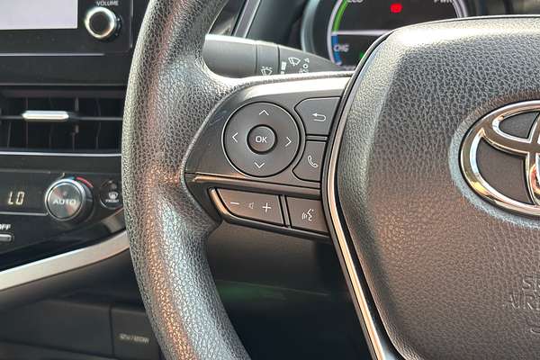 2024 Toyota Camry Ascent AXVH70R