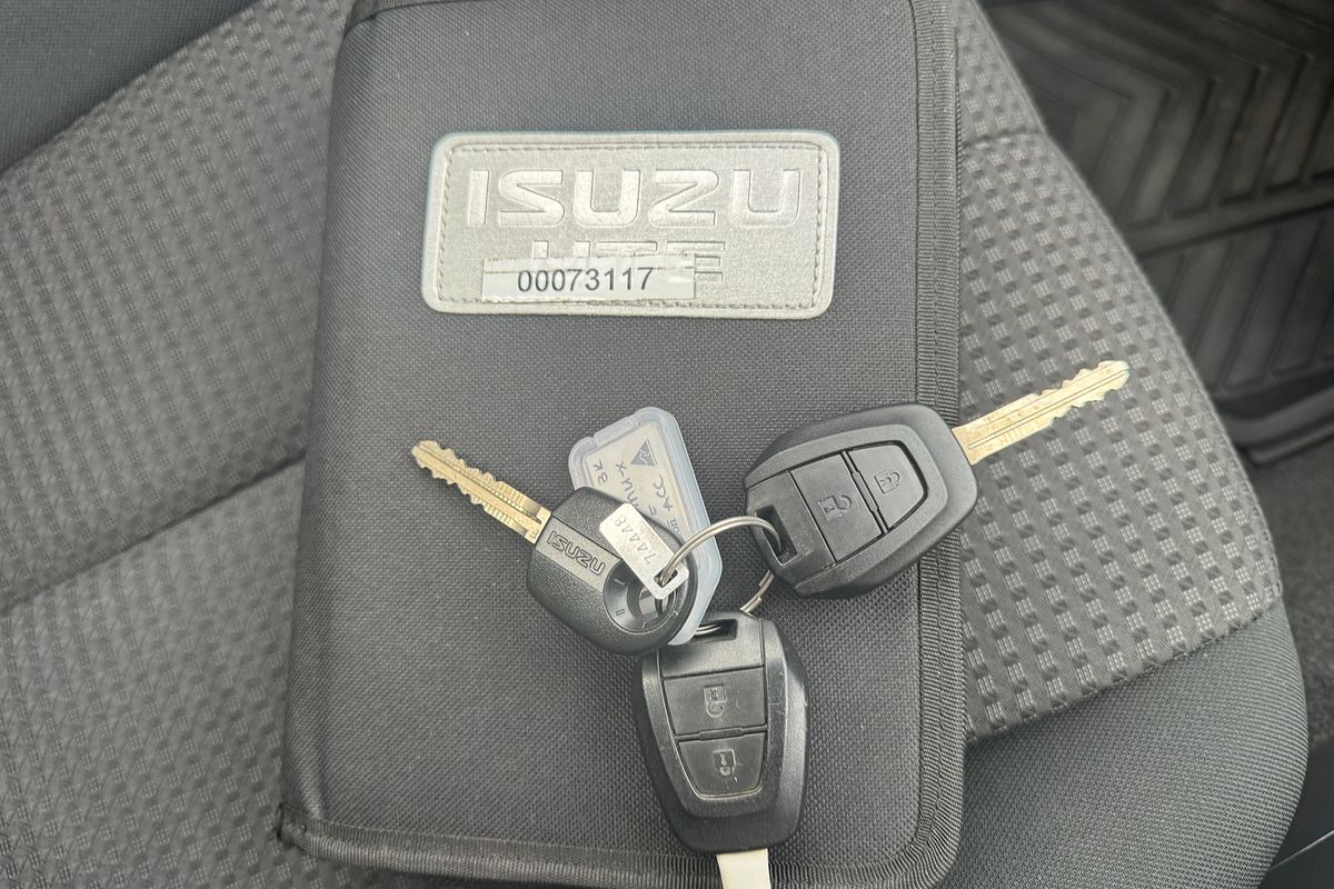 2020 Isuzu MU-X LS-M