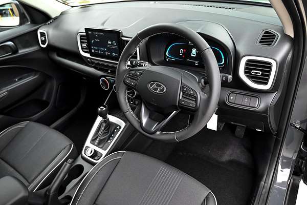 2025 Hyundai Venue Active QX.V5