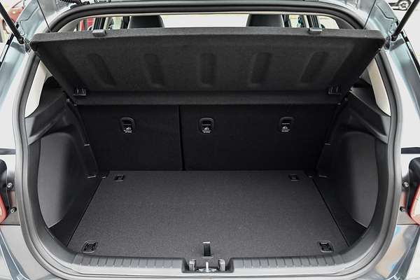 2025 Hyundai Venue Active QX.V5