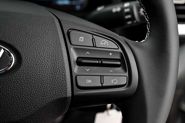 2025 Hyundai Venue Active QX.V5