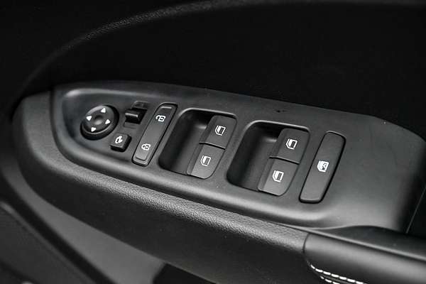 2025 Hyundai Venue Active QX.V5