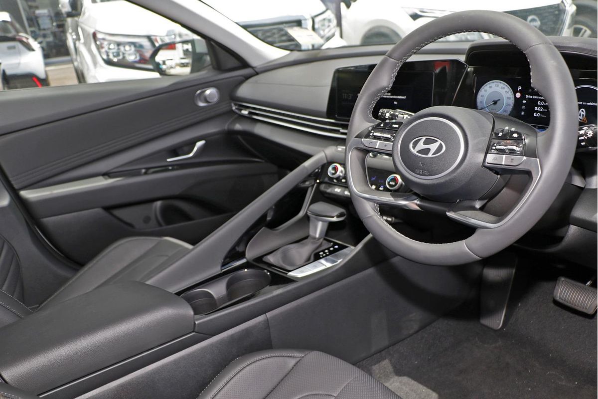 2025 Hyundai i30 Premium CN7.V2