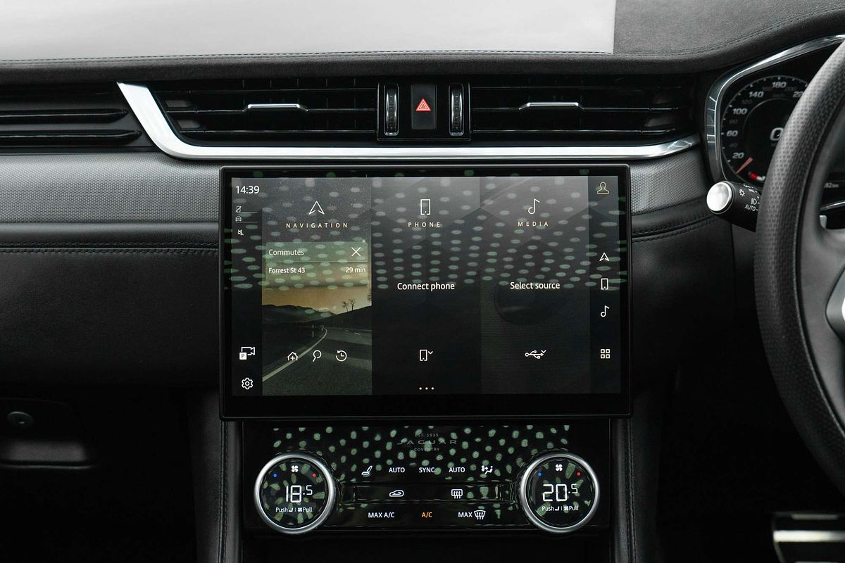 2024 Jaguar F-PACE SVR X761