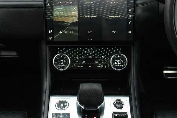 2024 Jaguar F-PACE SVR X761