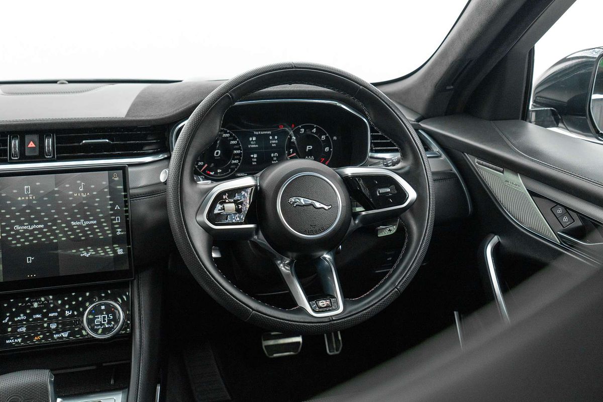 2024 Jaguar F-PACE SVR X761