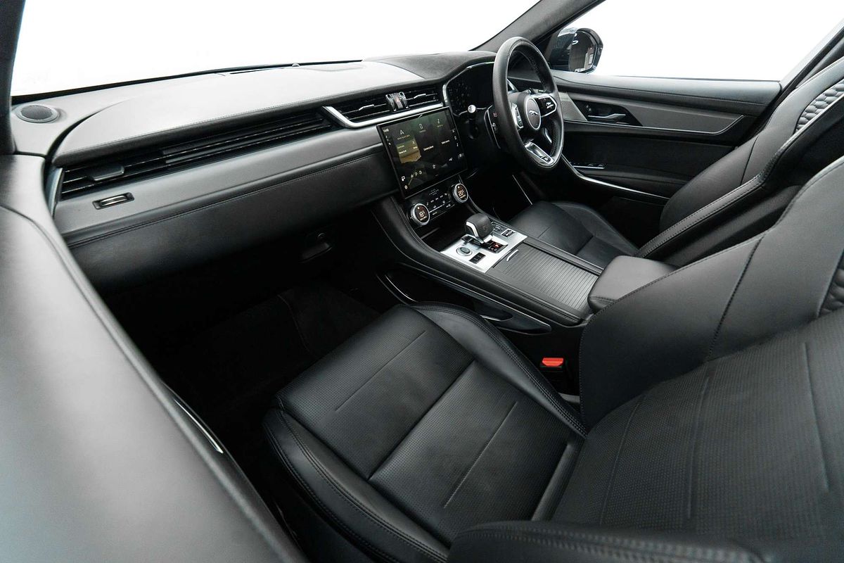 2024 Jaguar F-PACE SVR X761