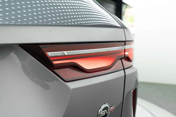 2024 Jaguar F-PACE SVR X761