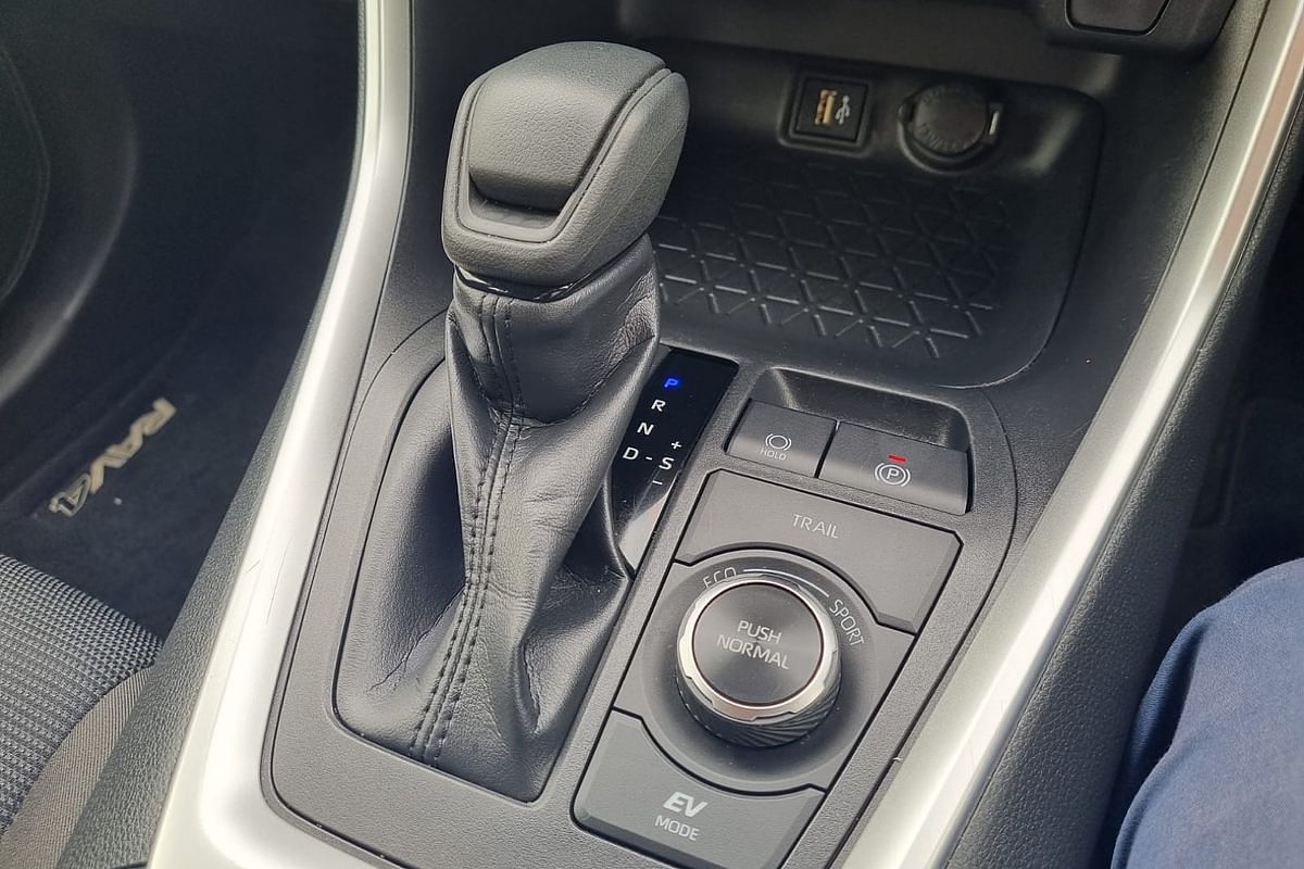 2024 Toyota RAV4 GX AXAH54R