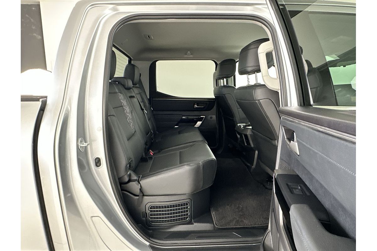 2024 Toyota Tundra Limited VXKH75L 4X4