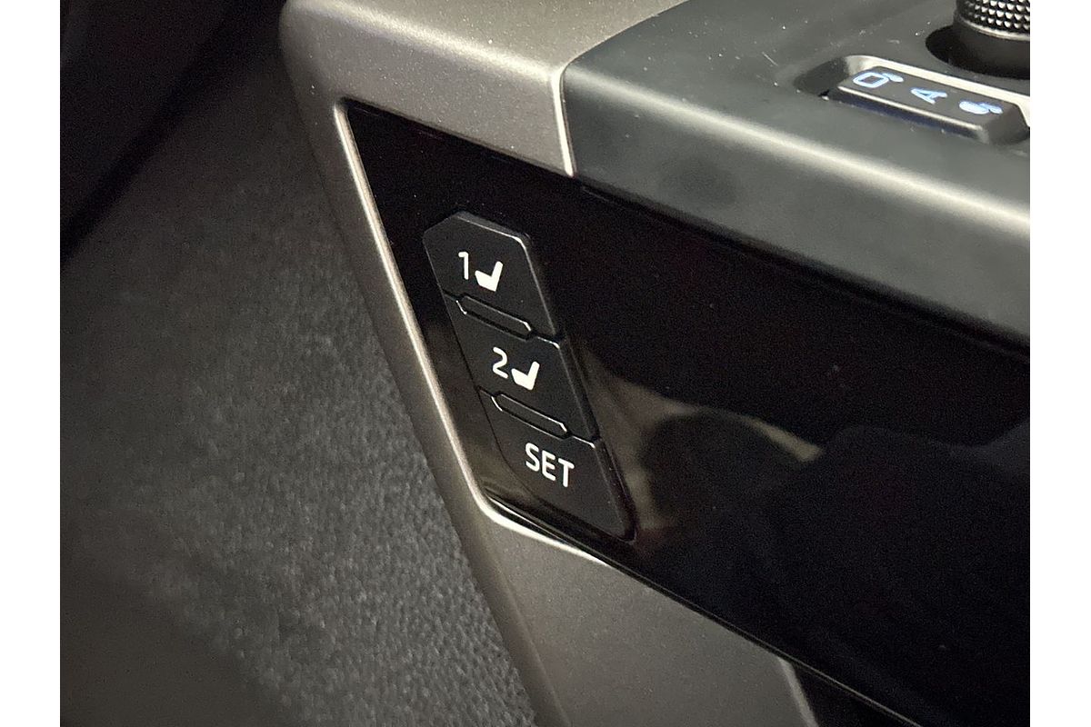 2024 Toyota Tundra Limited VXKH75L 4X4