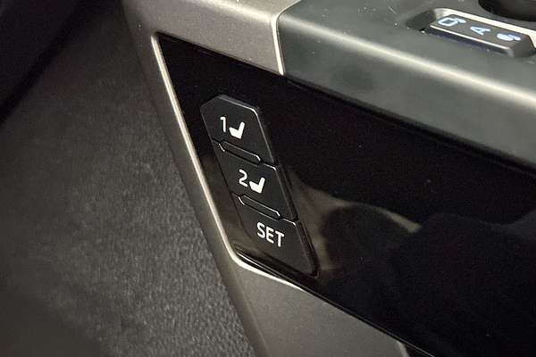 2024 Toyota Tundra Limited VXKH75L 4X4